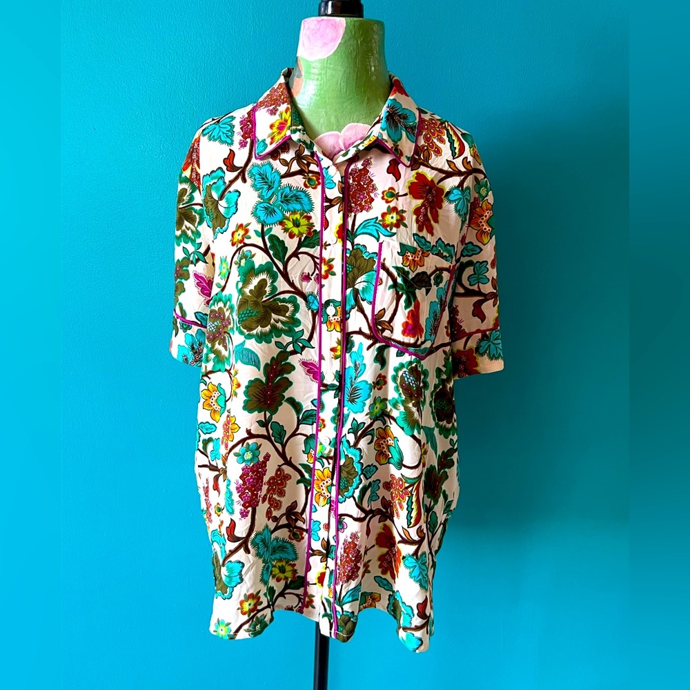 NWT Rose & Olive floral shirt sz L